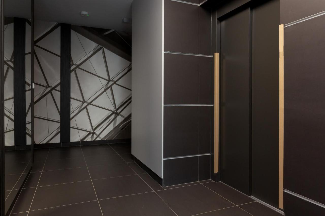 Forum Wola Jana Kazimierza Apartment By Noclegi Renters Varsovie Extérieur photo